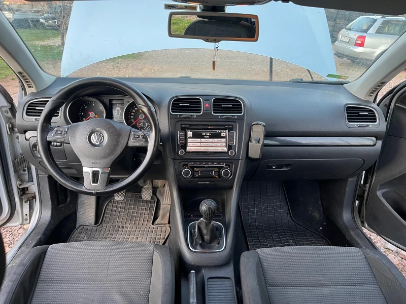 VW Golf 2.0TDI CBD, снимка 10 - Автомобили и джипове - 49590739