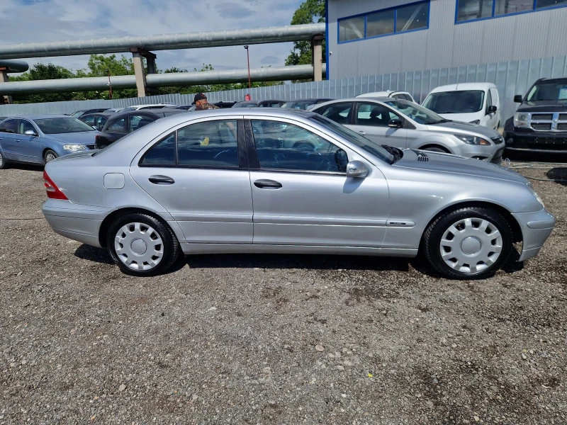 Mercedes-Benz C 220 2.2CDI 126PS. ITALIA, снимка 8 - Автомобили и джипове - 50374097