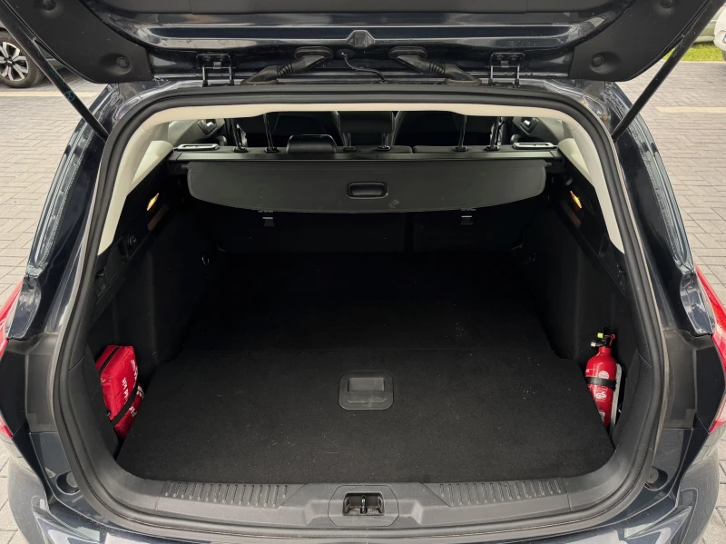 Ford Focus 1.0 EcoBoost / 125 к.с. Combi, снимка 16 - Автомобили и джипове - 50398356