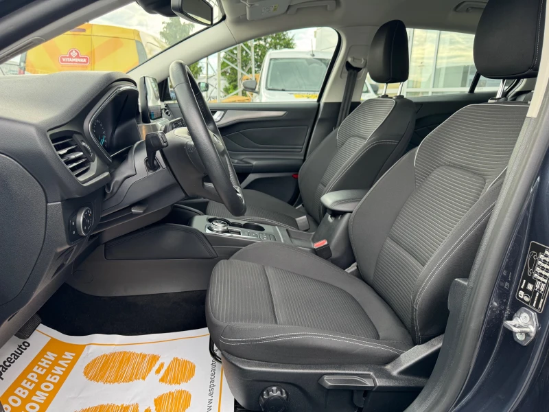 Ford Focus 1.0 EcoBoost / 125 к.с. Combi, снимка 11 - Автомобили и джипове - 50398356