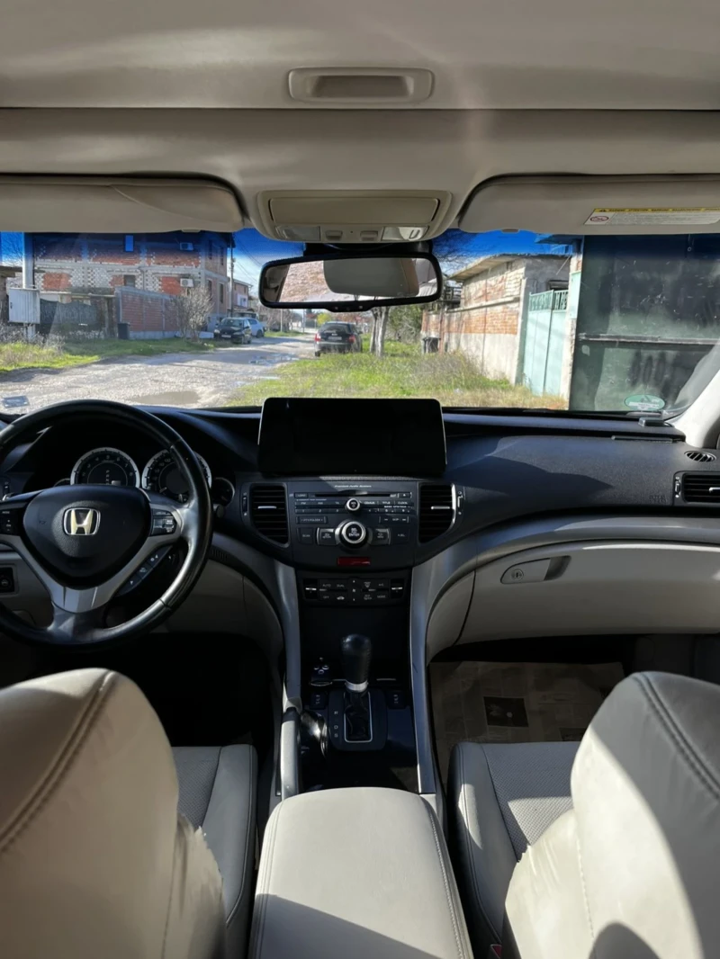 Honda Accord 8 GEN, снимка 14 - Автомобили и джипове - 52592408