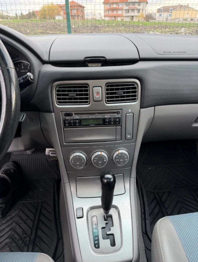 Subaru Forester Без ръжди много добре поддържана , снимка 9 - Автомобили и джипове - 52918330