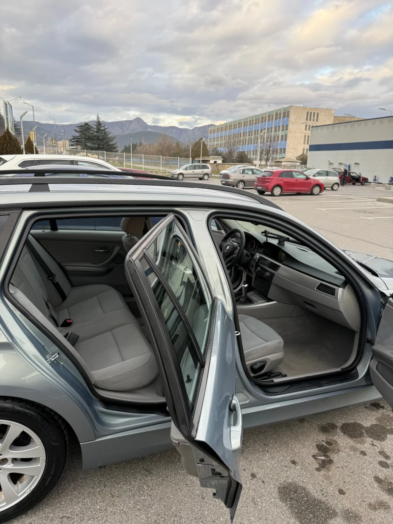 BMW 320 2:0, снимка 8 - Автомобили и джипове - 53160633