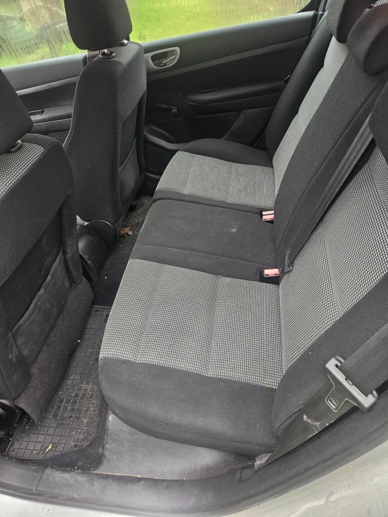 Peugeot 307 1.6 HDI, снимка 9 - Автомобили и джипове - 53316746