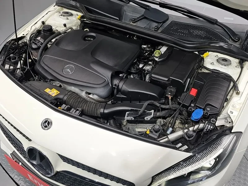 Mercedes-Benz A 200, снимка 6 - Автомобили и джипове - 56067099