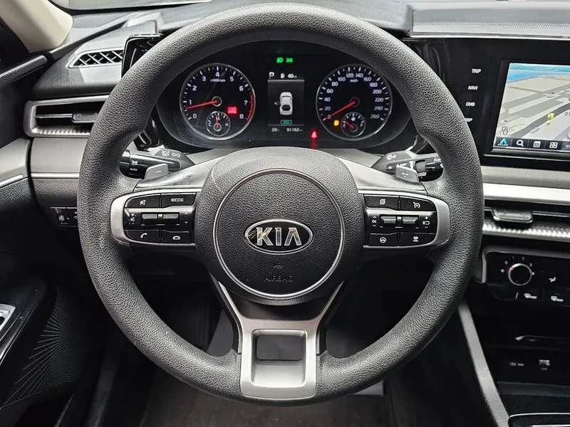 Kia K5 2.0 Trendy, снимка 13 - Автомобили и джипове - 56501894