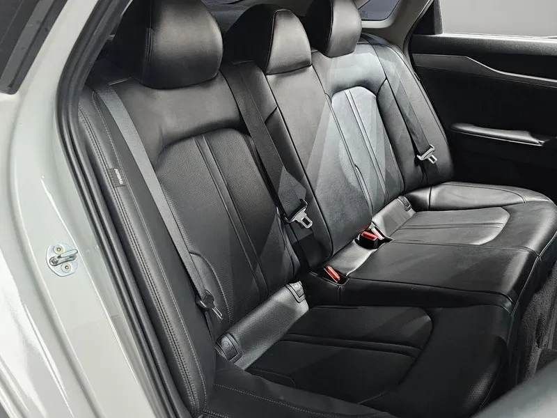 Kia K5 2.0 Trendy, снимка 12 - Автомобили и джипове - 56501894