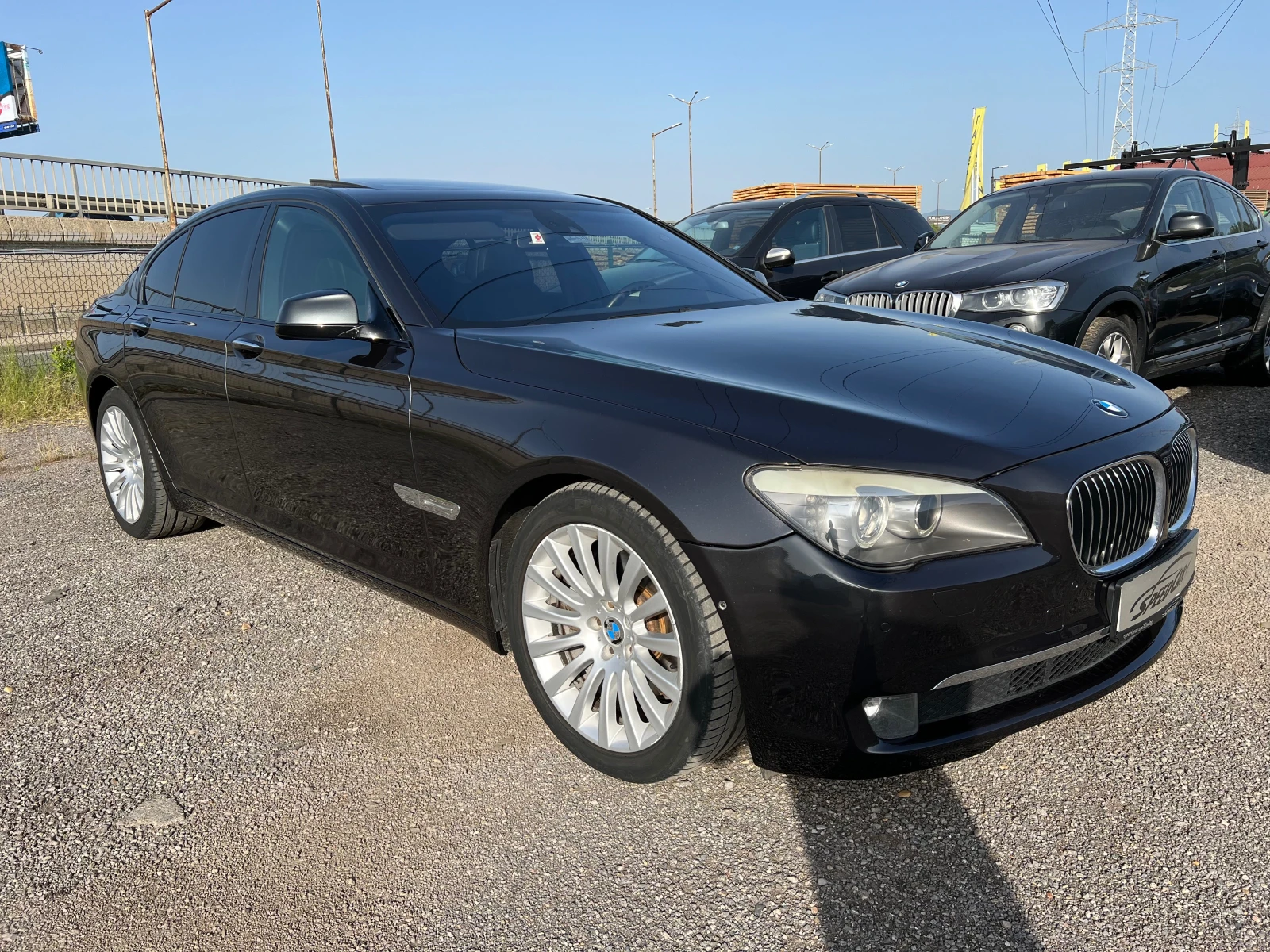 BMW 730 3.0D-HEAD UP-NAVI-Bi XENON-CAMERA 360-FULL*  - изображение 3