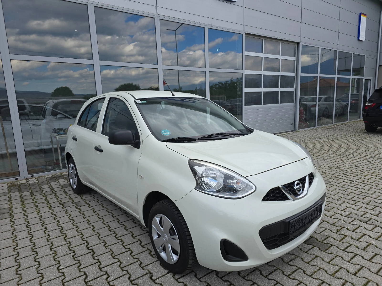 Nissan Micra 102000km !! EURO6B !! - изображение 2