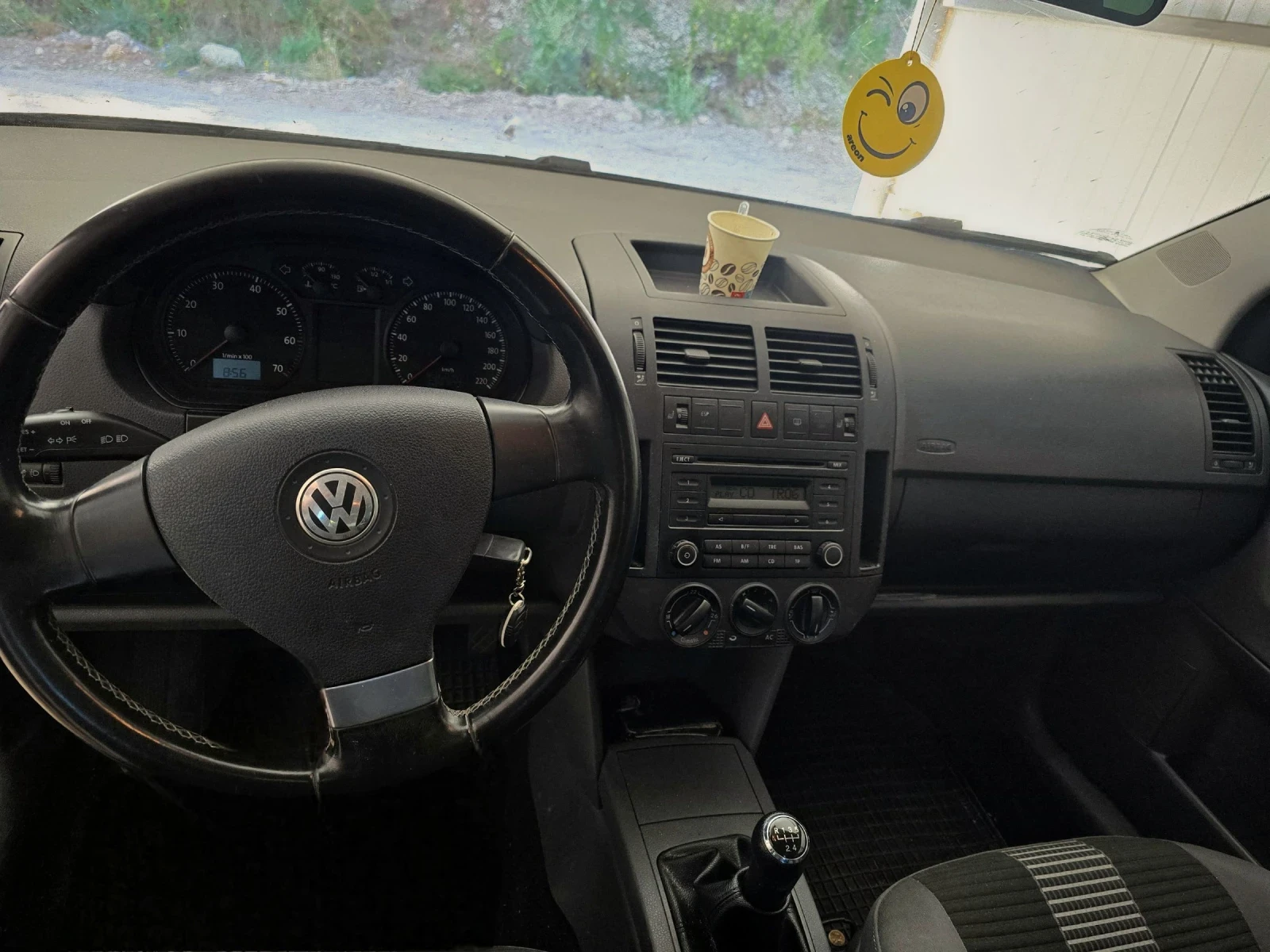 VW Polo 1.4i - изображение 10