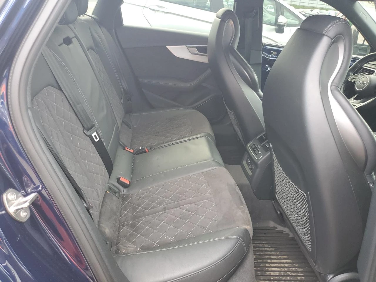 Audi S4 PREMIUM PLUS* BANG&OLUFSEN* VIRTUAL* PANO* KEYLESS - изображение 10