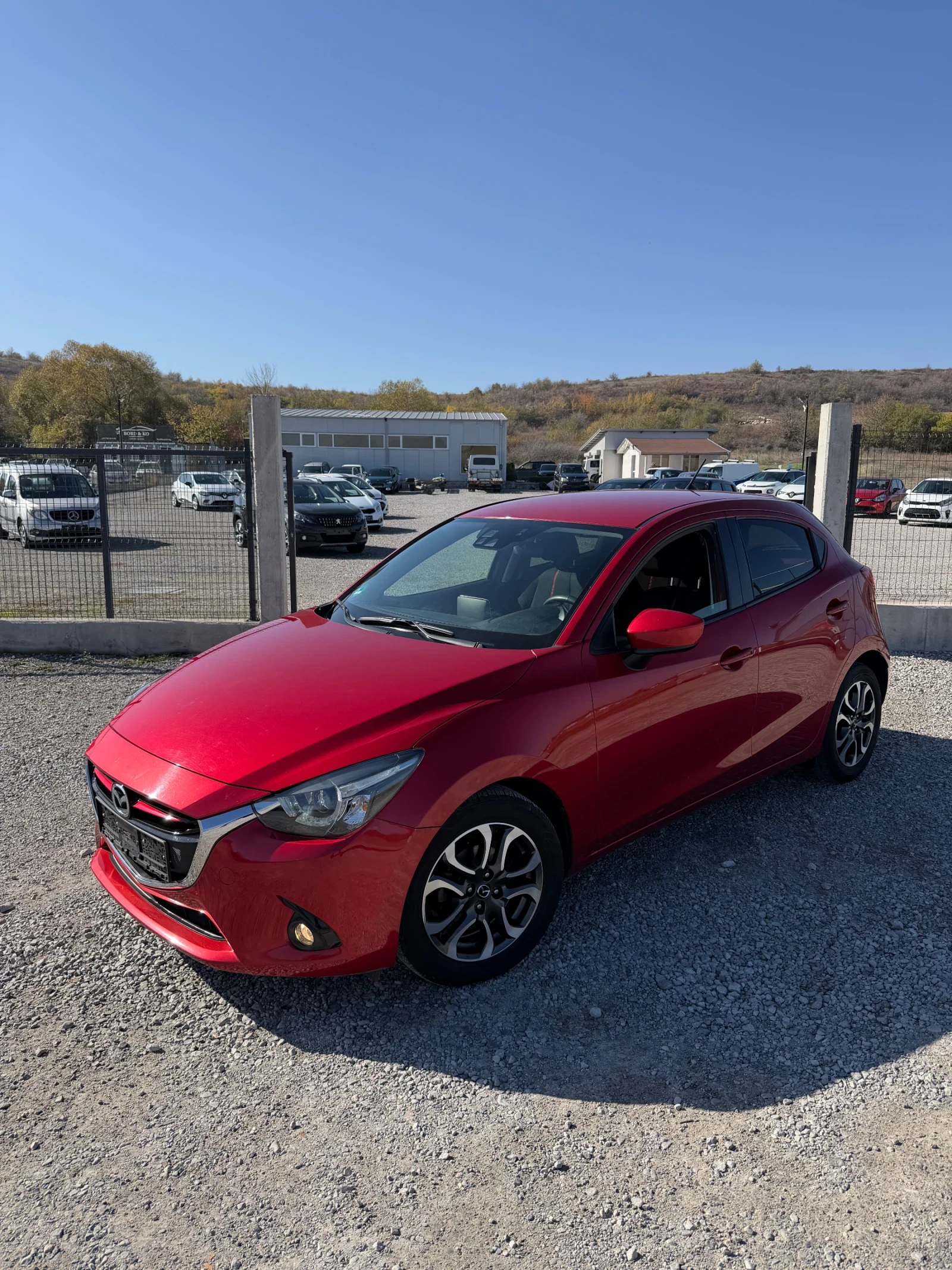 Mazda 2 1.5i SPORTS LINE NAVI LED EURO 6 TUV COC | Mobile.bg   1