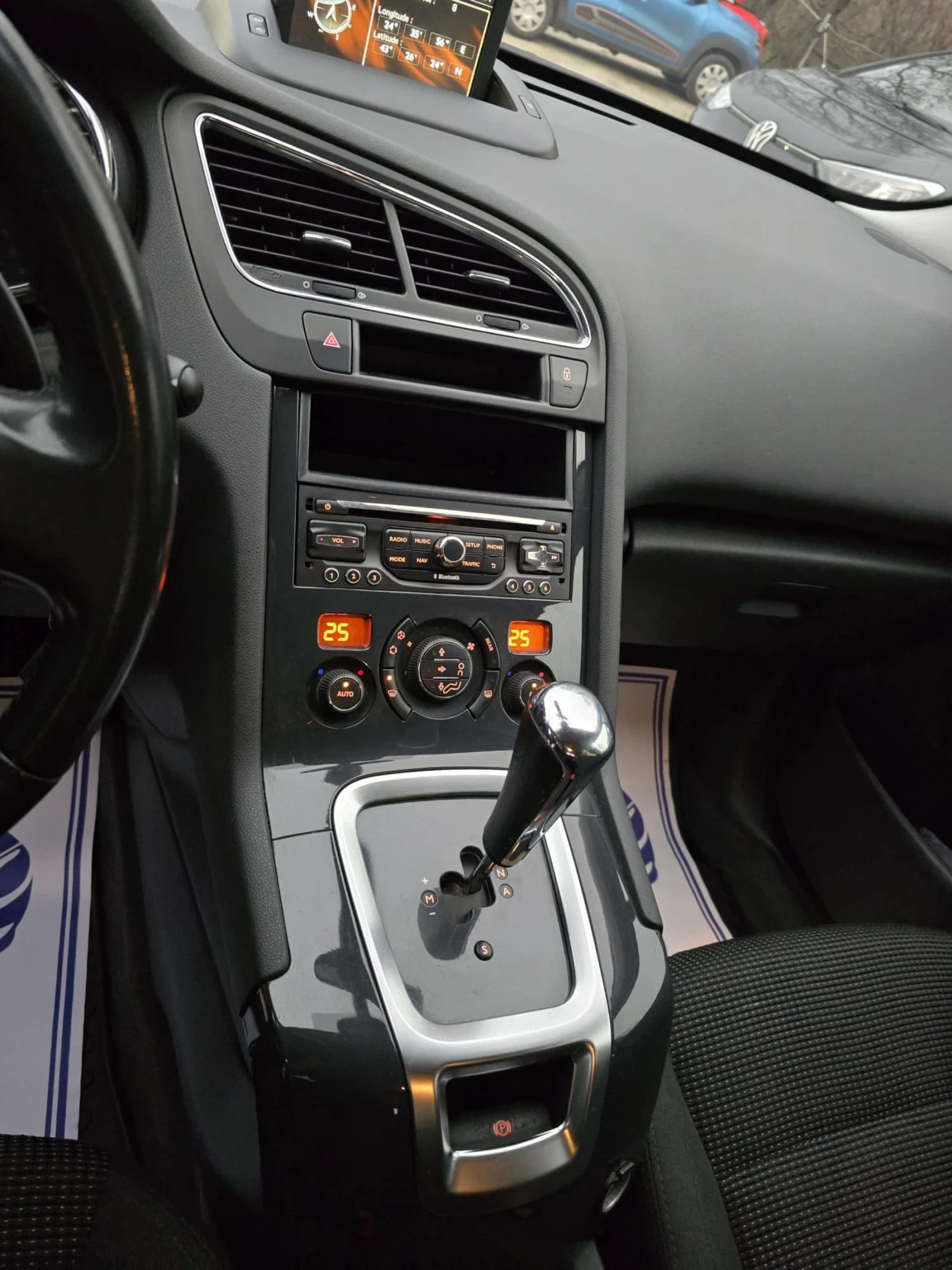 Peugeot 5008 1.6HDI 114. 6+ 1  | Mobile.bg   12