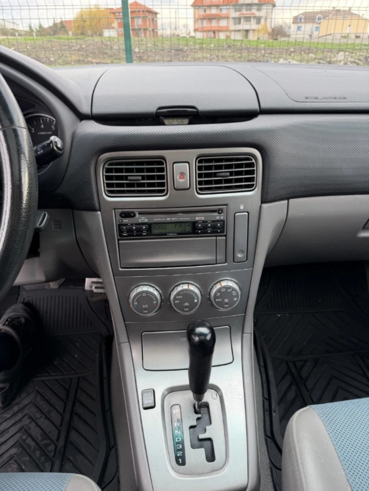 Subaru Forester Без ръжди много добре поддържана  - изображение 9