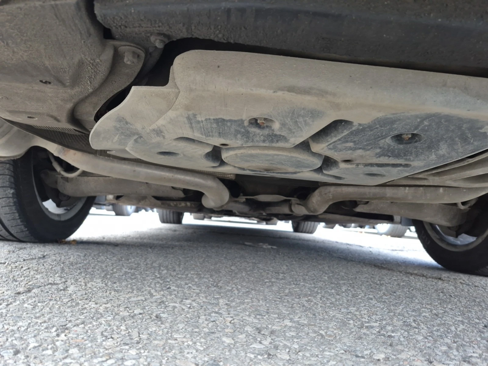 Mercedes-Benz E 250 BLUETEC * * CARFAX * * ���� ������ * *  | Mobile.bg � ����������� 12