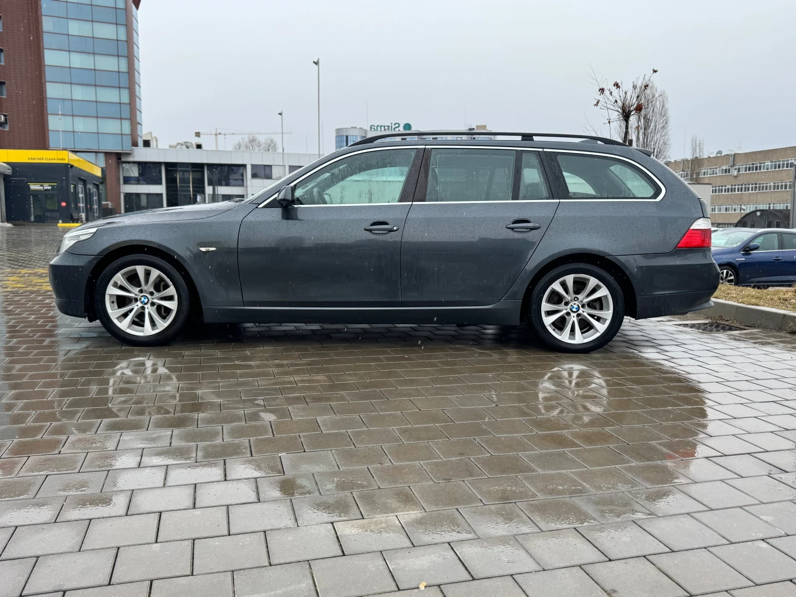 BMW 530 530d EDITION * вакуум на вратите* Ел багажник *  - изображение 8