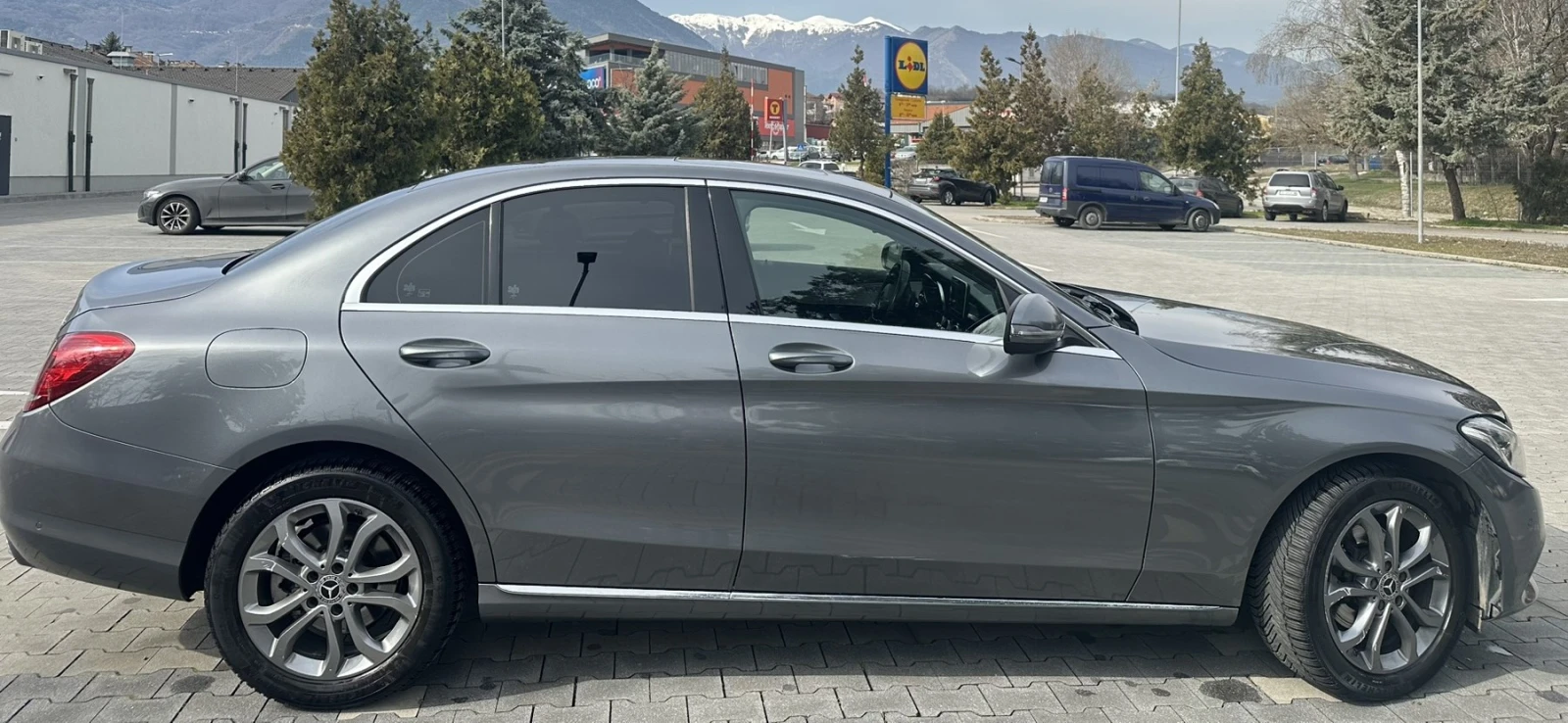 Mercedes-Benz C 220 Реални КМ/4 MATIC/9G/Лизинг/Панорама, снимка 5 - Автомобили и джипове - 53813502