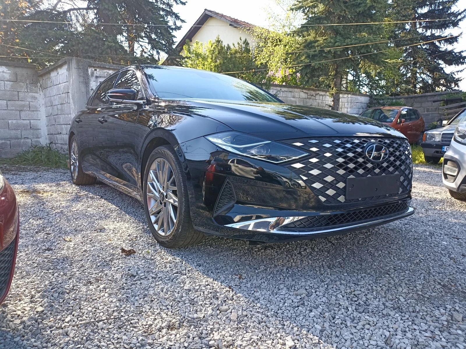 Hyundai Grandeur 3.0 LPI V6, снимка 2 - Автомобили и джипове - 54442938