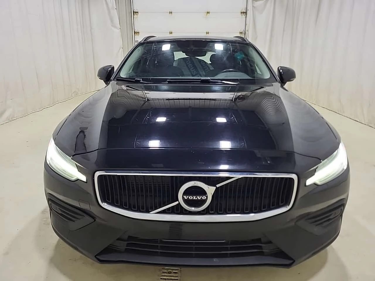 Volvo V60 * MOMENTUM * CARFAX * Без инциденти * , снимка 2 - Автомобили и джипове - 54823165