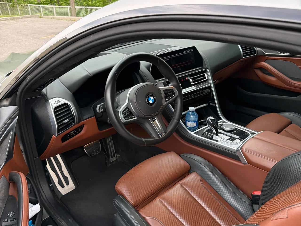 BMW 850 * M850i xDrive * CARFAX * БЕЗ ПЪРВОНАЧАЛНА ВНОСКА, снимка 5 - Автомобили и джипове - 54841475