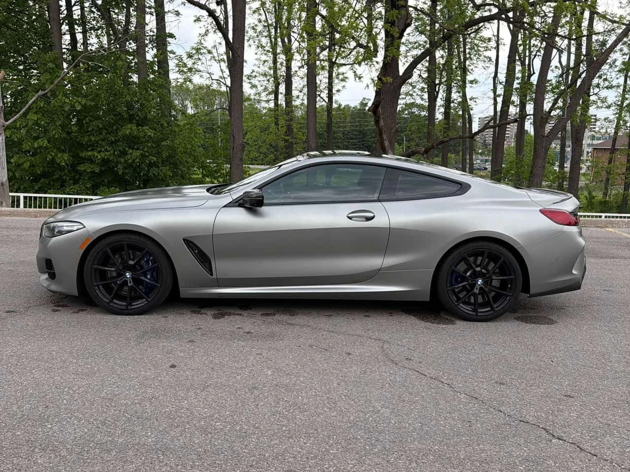 BMW 850 * M850i xDrive * CARFAX * БЕЗ ПЪРВОНАЧАЛНА ВНОСКА, снимка 2 - Автомобили и джипове - 54841475