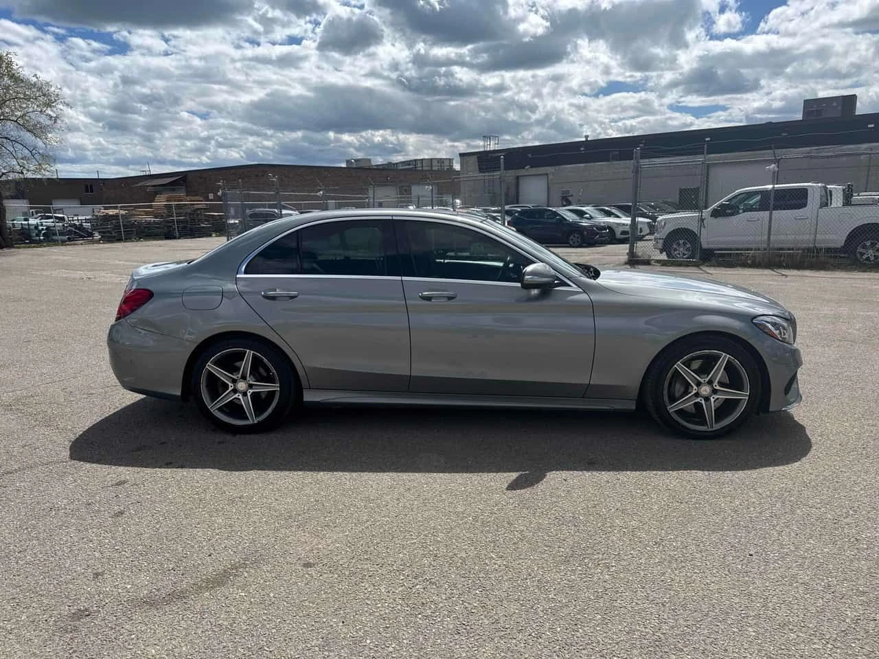 Mercedes-Benz C 400 AMG ПАКЕТ/ПОДГРЕВ/ПАНО/CARFAX/ФИНАНСИРАНЕ, снимка 3 - Автомобили и джипове - 54858721