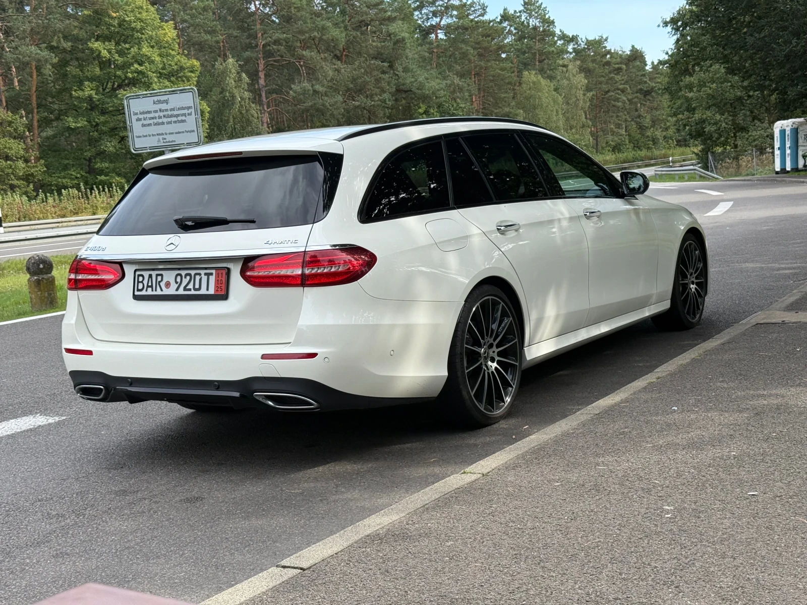 Mercedes-Benz E 400 Amg night 