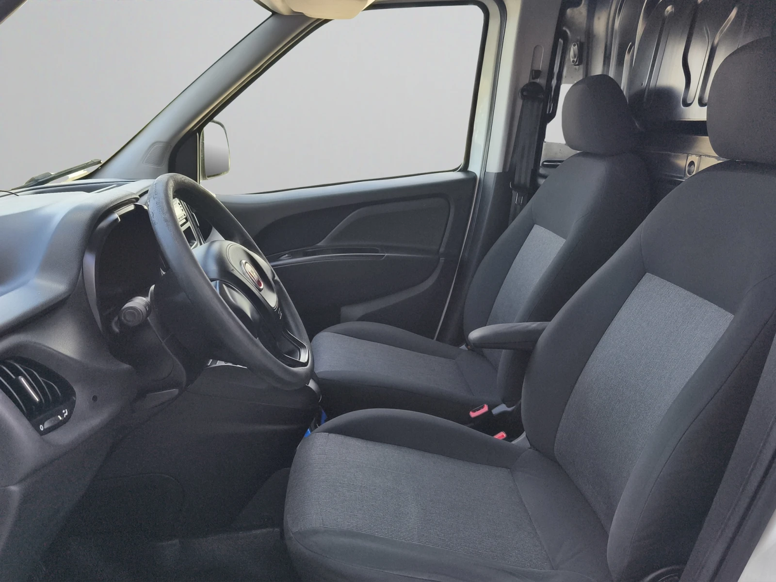 Fiat Doblo FIAT DOBLO 1.6D 105hp BVM6 E6 //2202R09, снимка 11 - Автомобили и джипове - 55056846