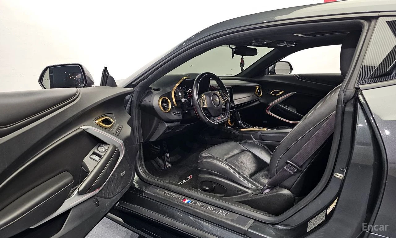 Chevrolet Camaro 6.2 SS V8* ZL1 PACK* BOSE* HEAD-UP* ОБДУХВАНЕ* , снимка 6 - Автомобили и джипове - 55217433