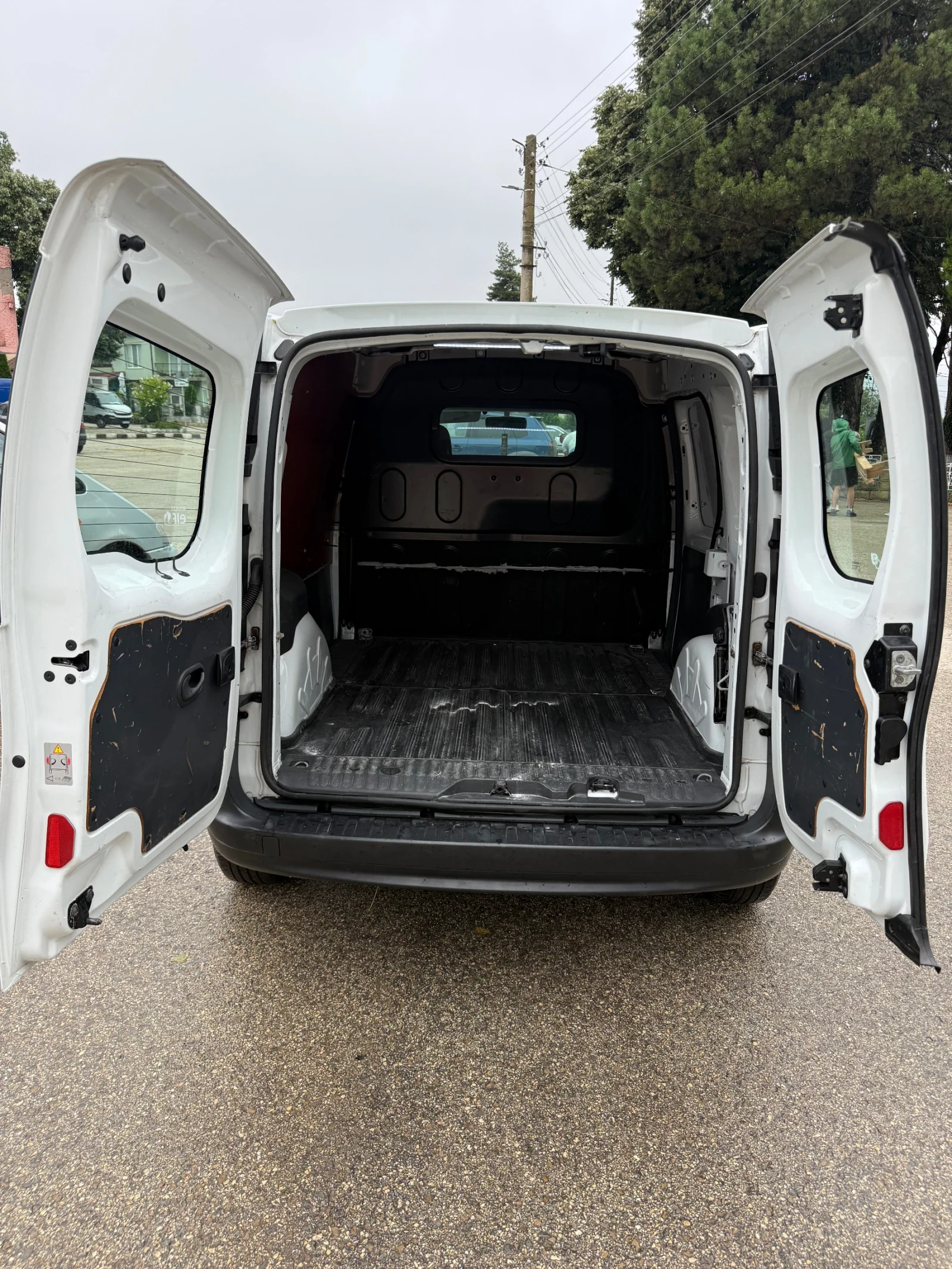Renault Kangoo, снимка 12 - Автомобили и джипове - 55409781