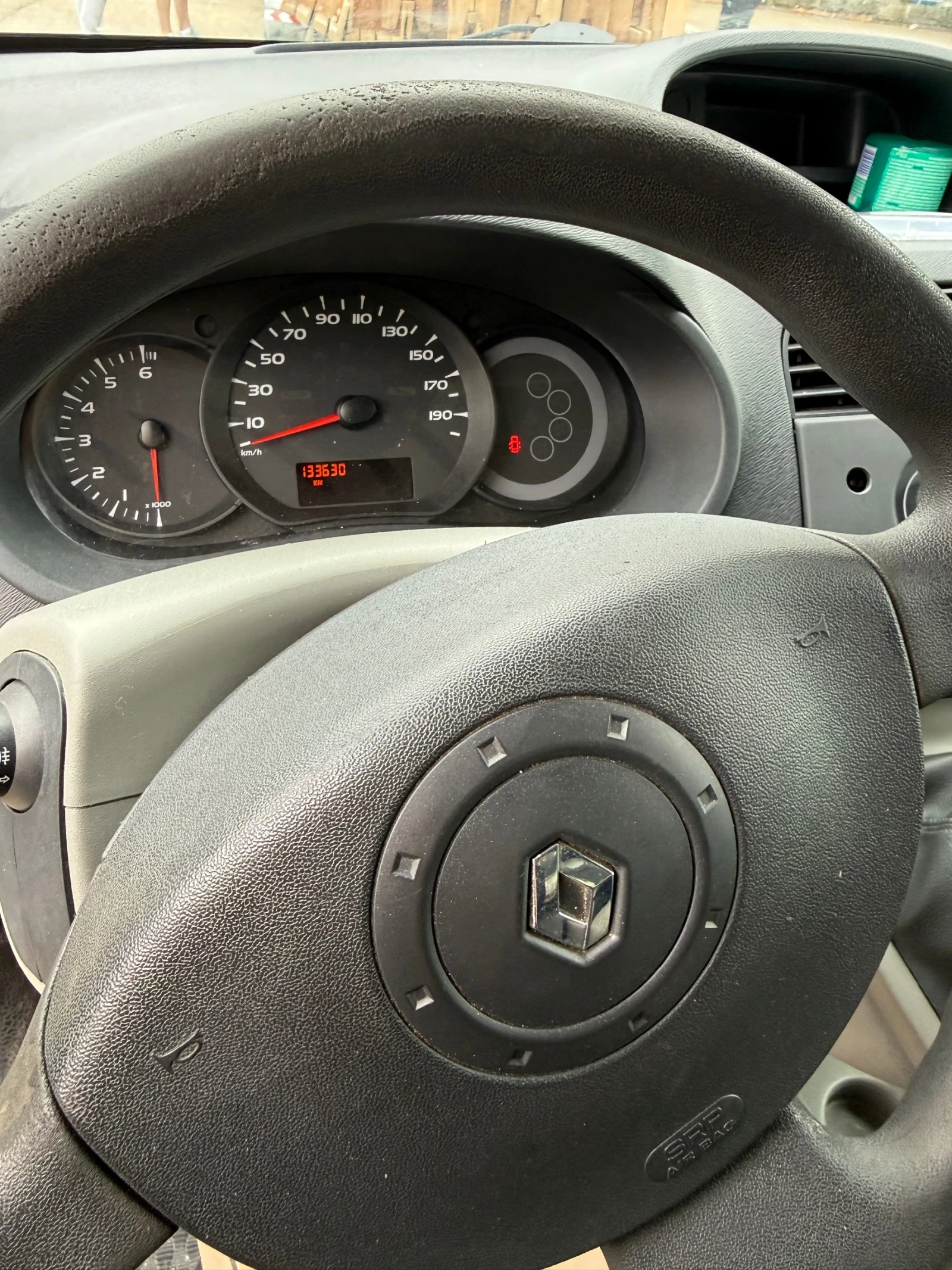 Renault Kangoo, снимка 10 - Автомобили и джипове - 55409781