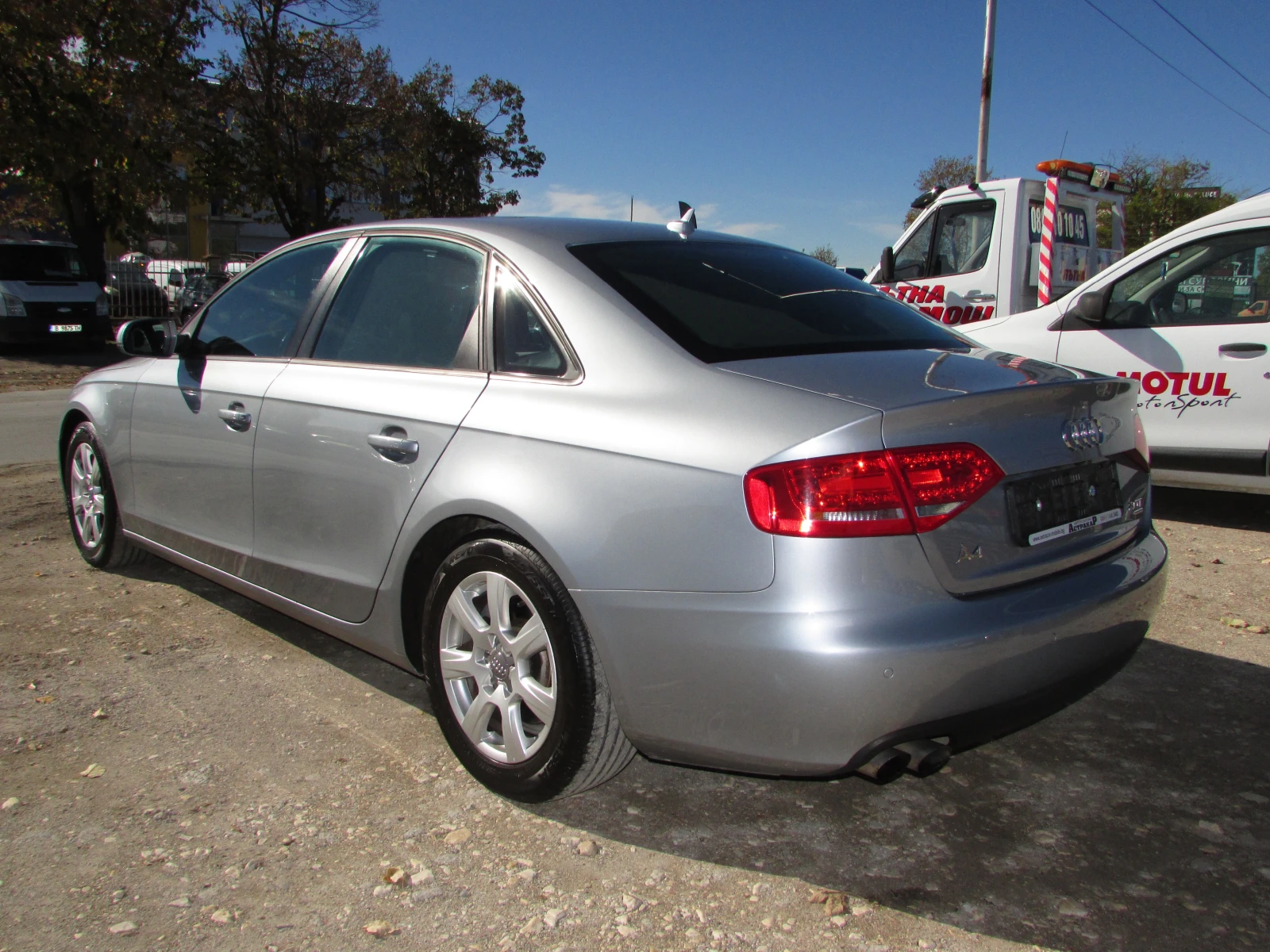 Audi A4 2.0TFSI УНИКАТ, снимка 6 - Автомобили и джипове - 55504183