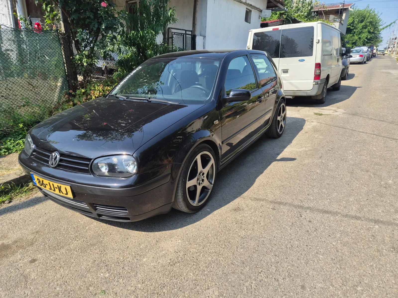 VW Golf 1.6-16v