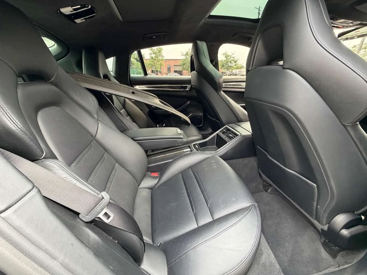 Porsche Panamera * Turbo * CARFAX * ОПЦИЯ ЗА ФИНАНСИРАНЕ, снимка 12 - Автомобили и джипове - 55785324