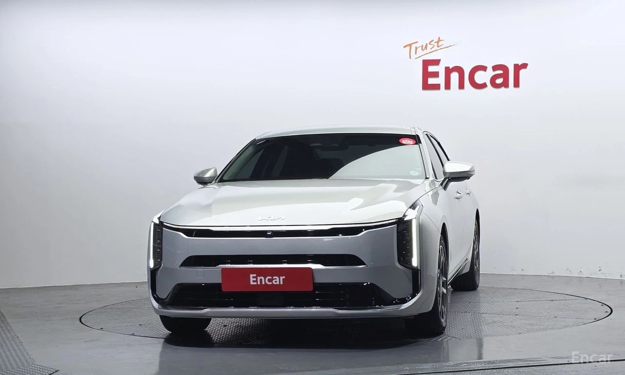 Kia K8 HYBRID* NOBLESSE* ПОДГРЕВ* ОБДУХВАНЕ* LANE* ASSIST, снимка 3 - Автомобили и джипове - 55905102