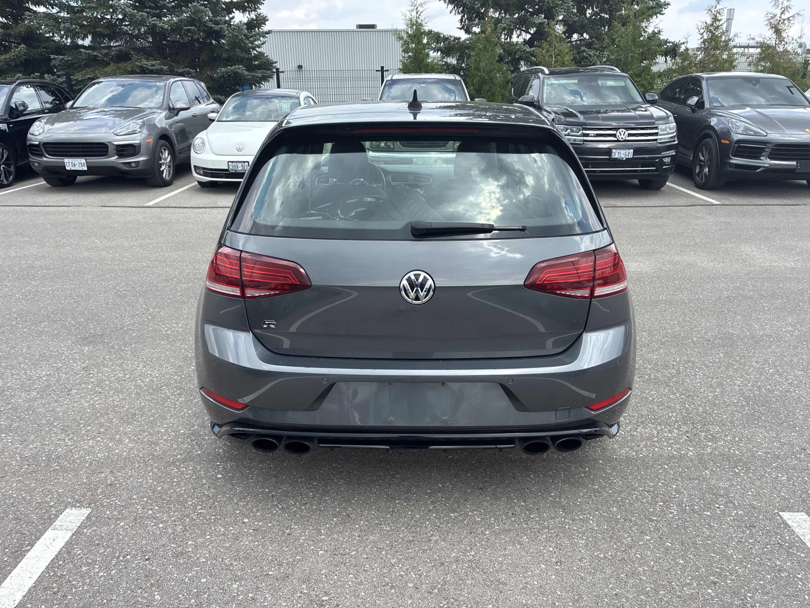 VW Golf DSG, АВТОКРЕДИТ, снимка 4 - Автомобили и джипове - 56154793