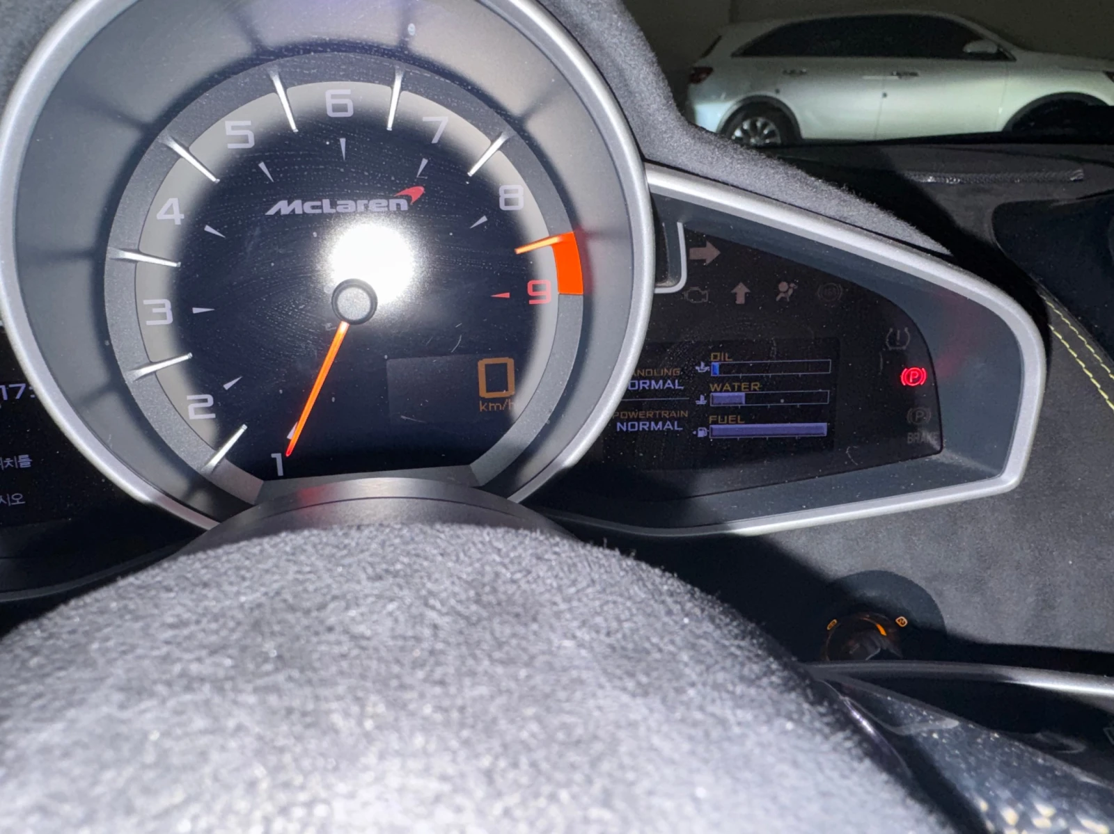 McLaren 650S SPIDER* 3.8* ������ ���� | Mobile.bg � ����������� 13