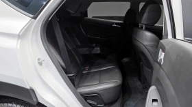 Hyundai Tucson 2.0CRDI/4x4/FACE/15000 KM, снимка 9