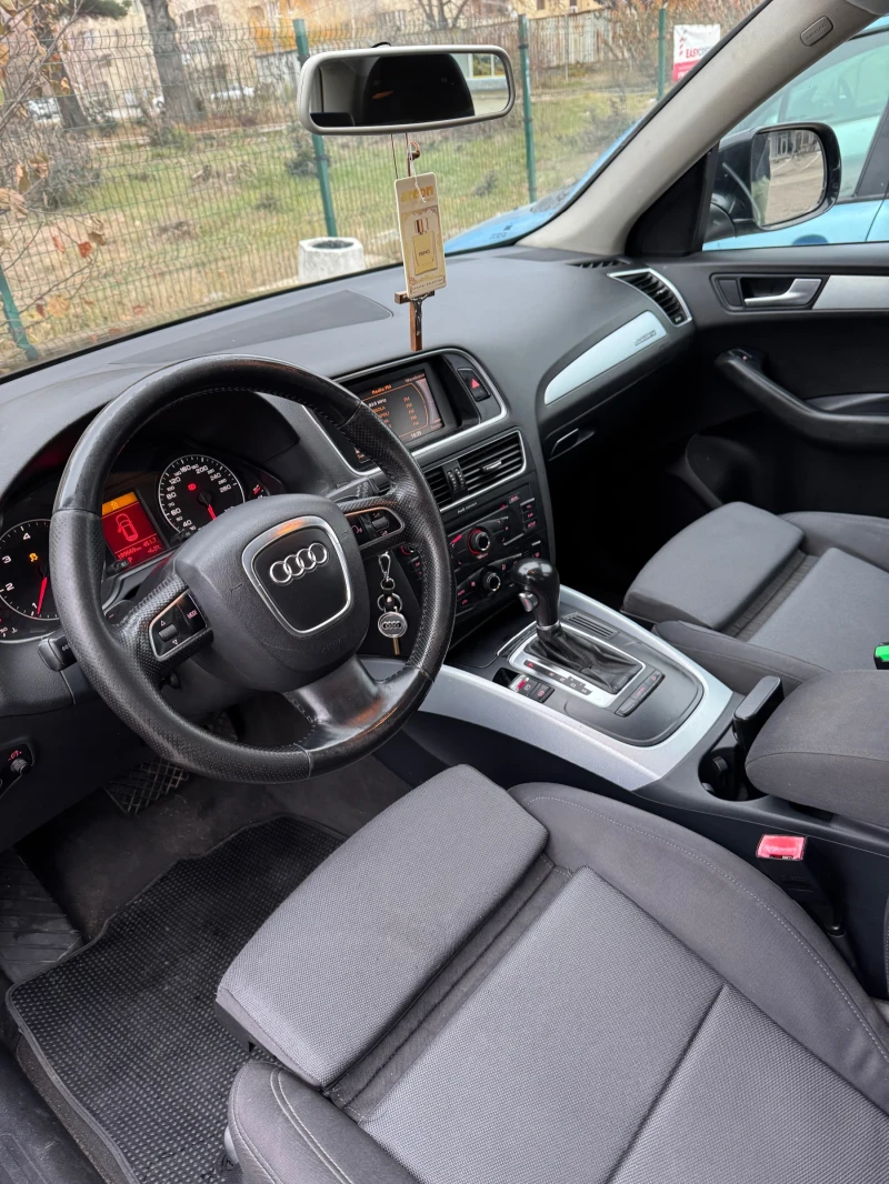 Audi Q5, снимка 11 - Автомобили и джипове - 48072960