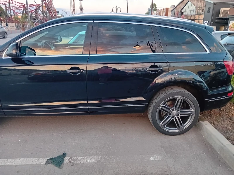 Audi Q7 q7, снимка 13 - Автомобили и джипове - 48112955