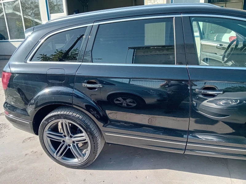 Audi Q7 q7, снимка 4 - Автомобили и джипове - 48112955