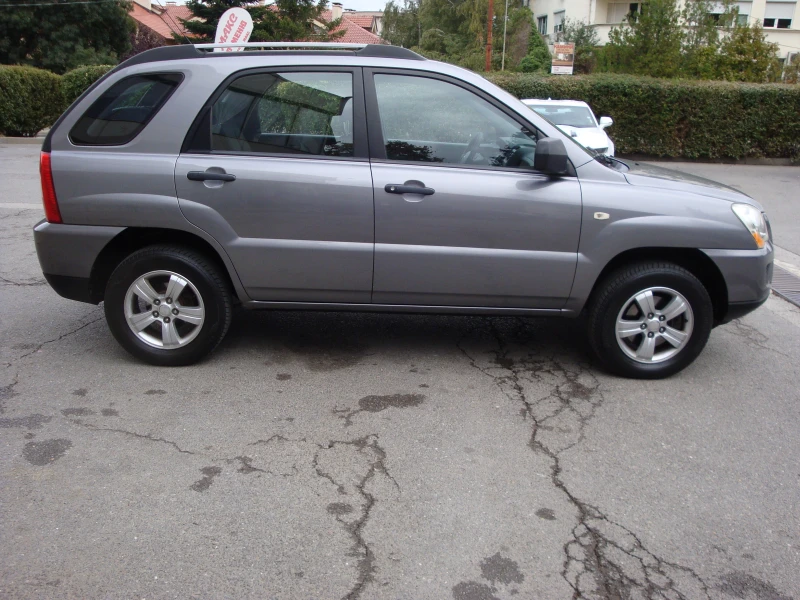 Kia Sportage 2.0ГАЗ-БЕНЗИН, снимка 2 - Автомобили и джипове - 52034945