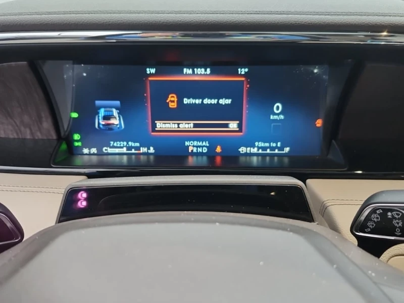 Lincoln Navigator * Reserve * CARFAX * БЕЗ ПЪРВОНАЧАЛНА ВНОСКА, снимка 7 - Автомобили и джипове - 53131558