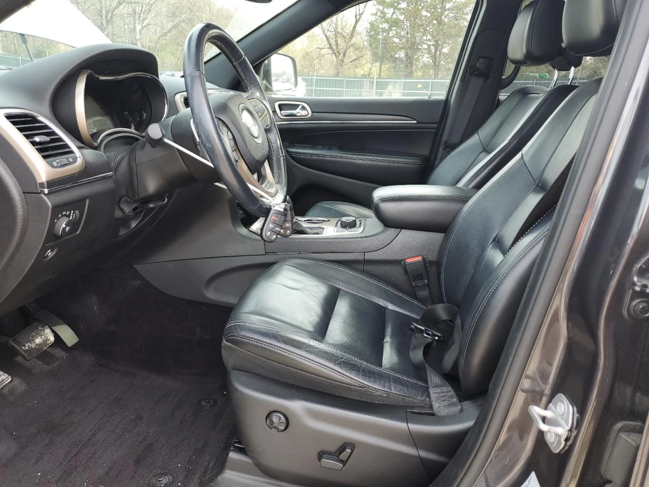 Jeep Grand cherokee Limited 3.6L 4X4/Минимална щета отзад. - изображение 7
