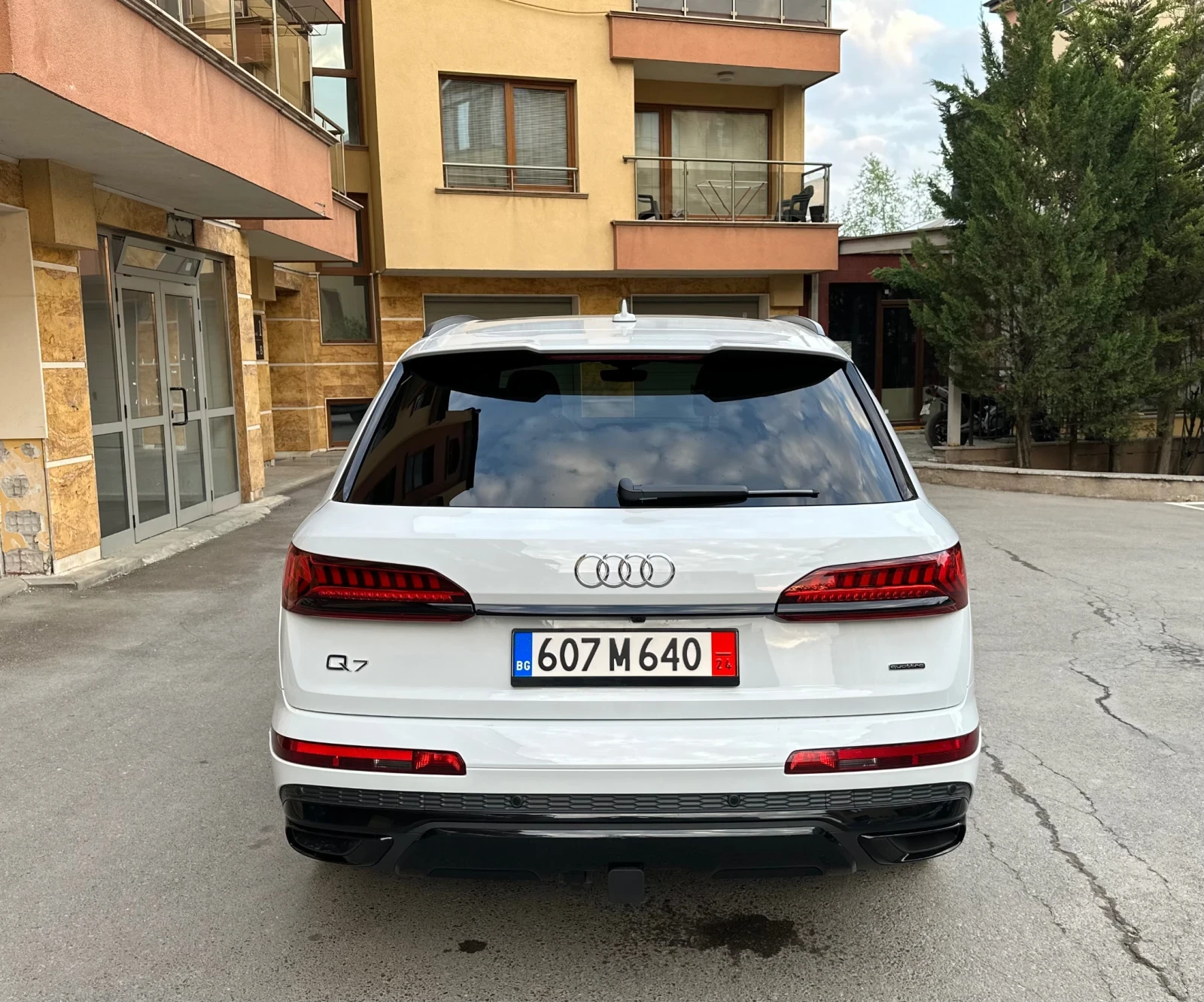 Audi Q7 55TFSI S-line Black Optic - изображение 7