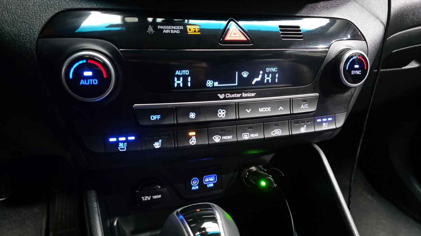 Hyundai Tucson 2.0CRDI/4x4/FACE/15000 KM | Mobile.bg � ����������� 12