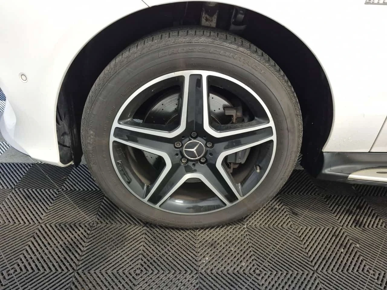 Mercedes-Benz GLE 43 AMG * PANORAMA* 2 KEYS* ПАМЕТ* CARFAX *  - изображение 5