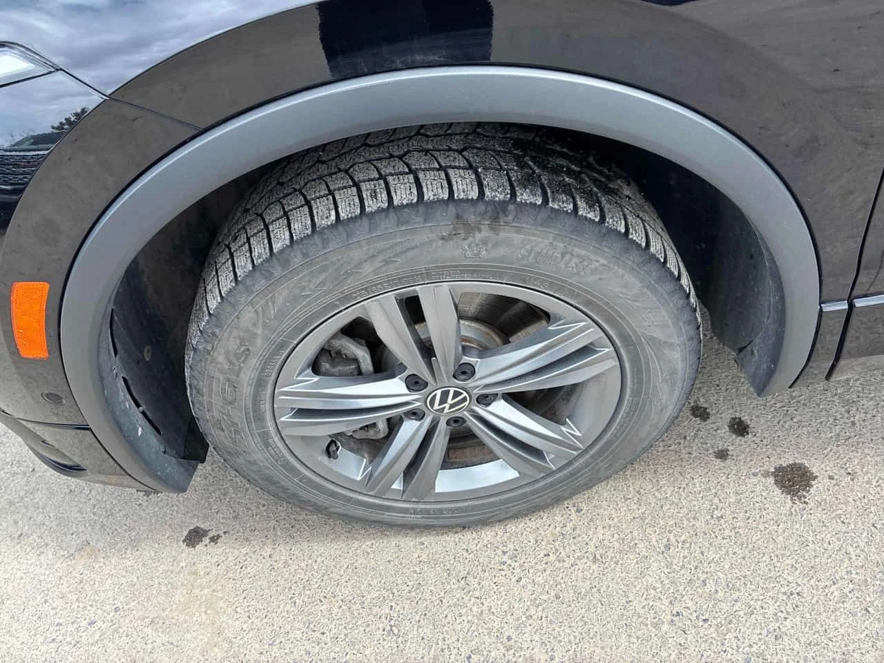 VW Tiguan Highline R Line /360/DIS/FENDER, снимка 7 - Автомобили и джипове - 54365309