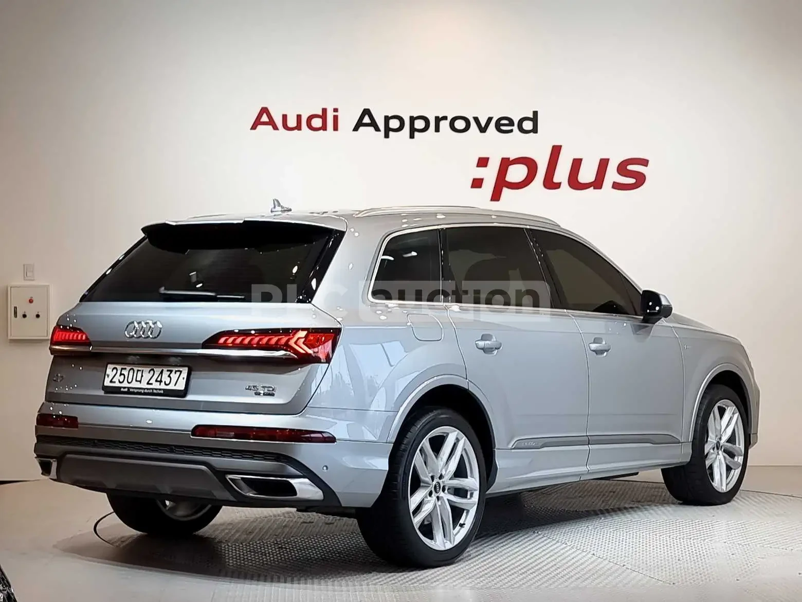 Audi Q7 ДИСТРОНИК * ОБДУХВАНЕ * HEAD-UP * PANO, снимка 2 - Автомобили и джипове - 55033112
