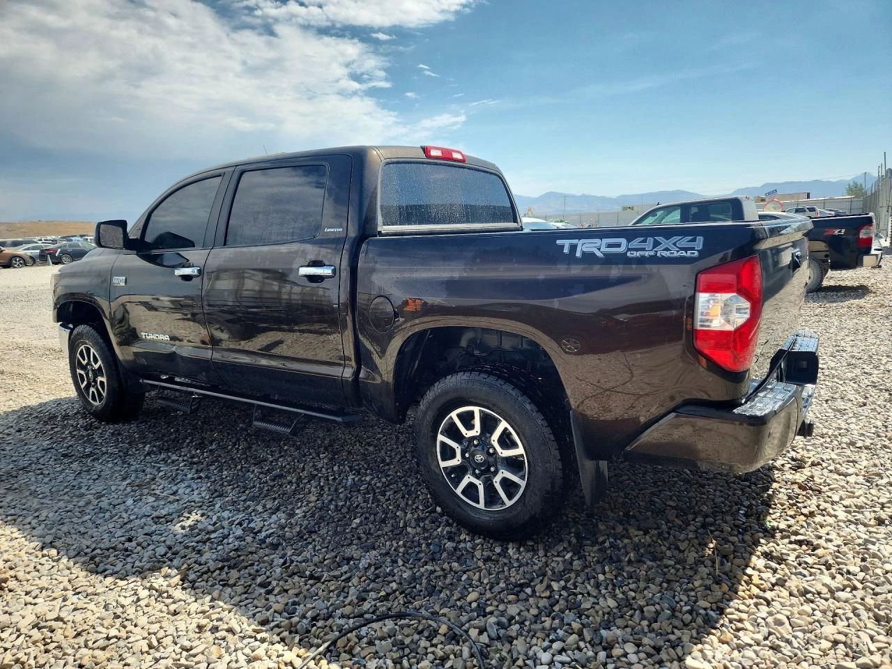 Toyota Tundra 5.7 LIMITED КОЖА КЛИП НА ДВИГАТЕЛЯ, снимка 2 - Автомобили и джипове - 55802712